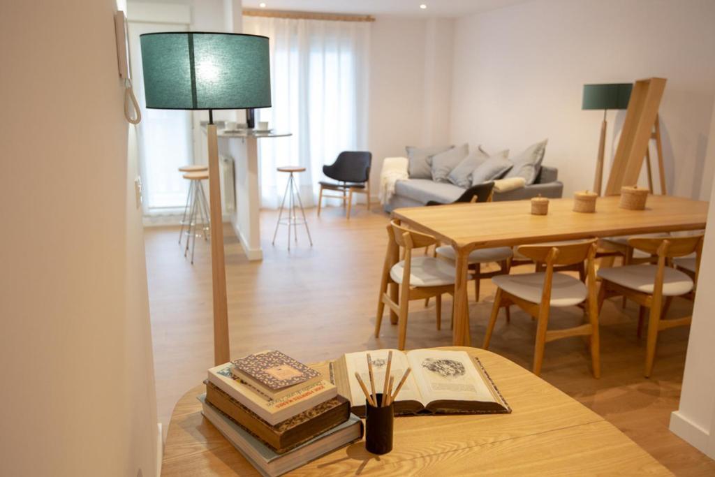 Apartamentos tiu Enrique 4 Piso Onís Exterior foto