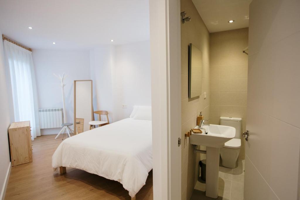 Apartamentos tiu Enrique 4 Piso Onís Exterior foto