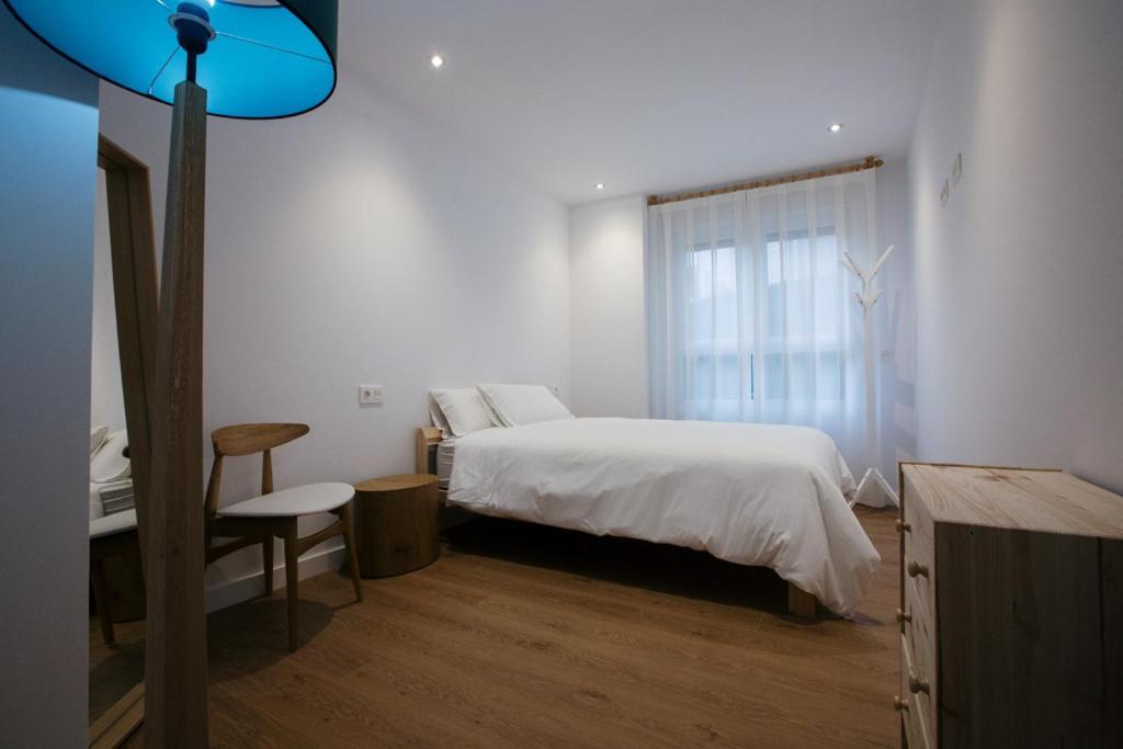 Apartamentos tiu Enrique 4 Piso Onís Exterior foto